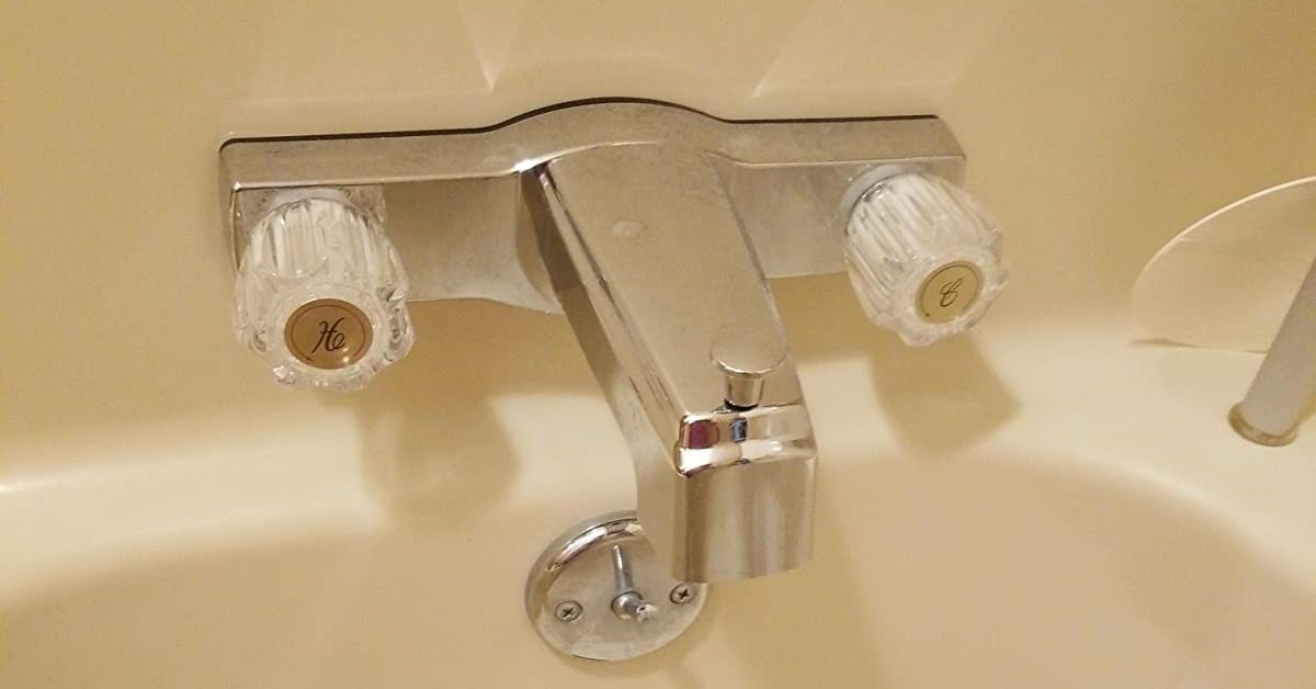 Bathtub Faucet Leaking Here Is Why, How To Repair Leaky Bathtub Faucet