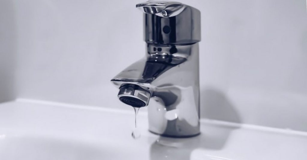 low-water-pressure-in-bathroom-sink-faucet