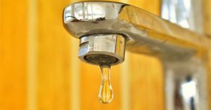 How to Fix a Leaking Delta Single Handle Kitchen Faucet - Plumbing Sniper