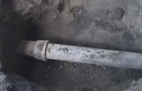 cast-iron-sewer-pipe