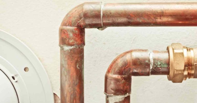 6 Tell-Tale Signs It's Time To Replace Your Pipes - Plumbing Sniper