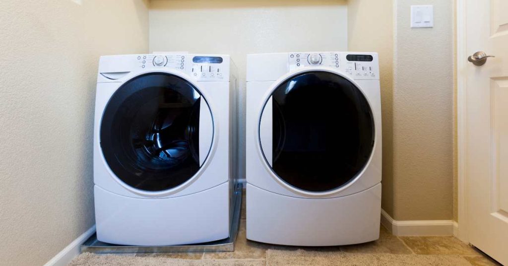 dryer and washing machine